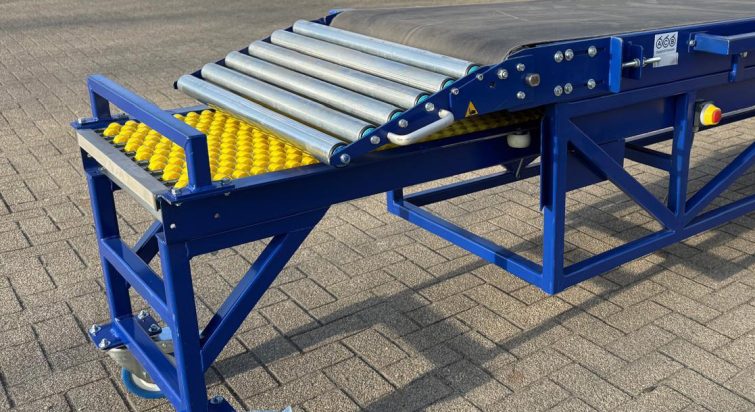 ACB laad en los transportband